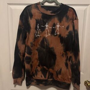 Skateboarding skeletons tie dye sweatshirt M oversized
